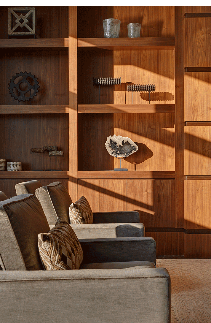Design by Serba Interiors, Photo by James Haefner